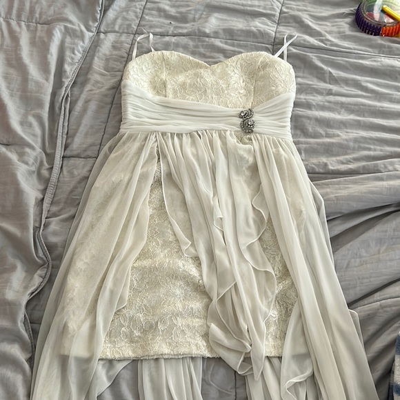 Homecoming dress - Picture 1 of 4